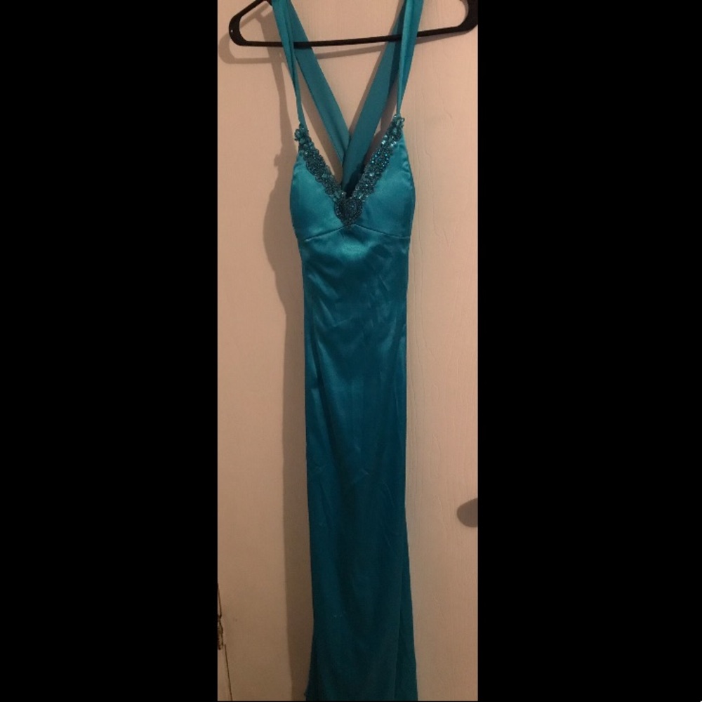Formal Dress - Picture 3 of 3